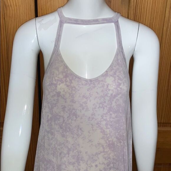AEO cutout tank - Picture 3 of 5